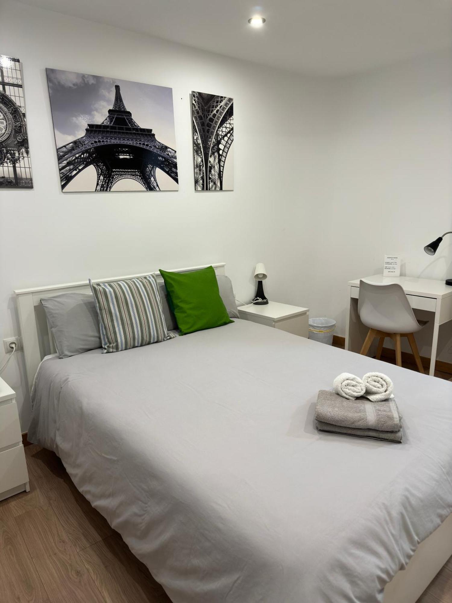 Manrique Rooms Malaga Ngoại thất bức ảnh