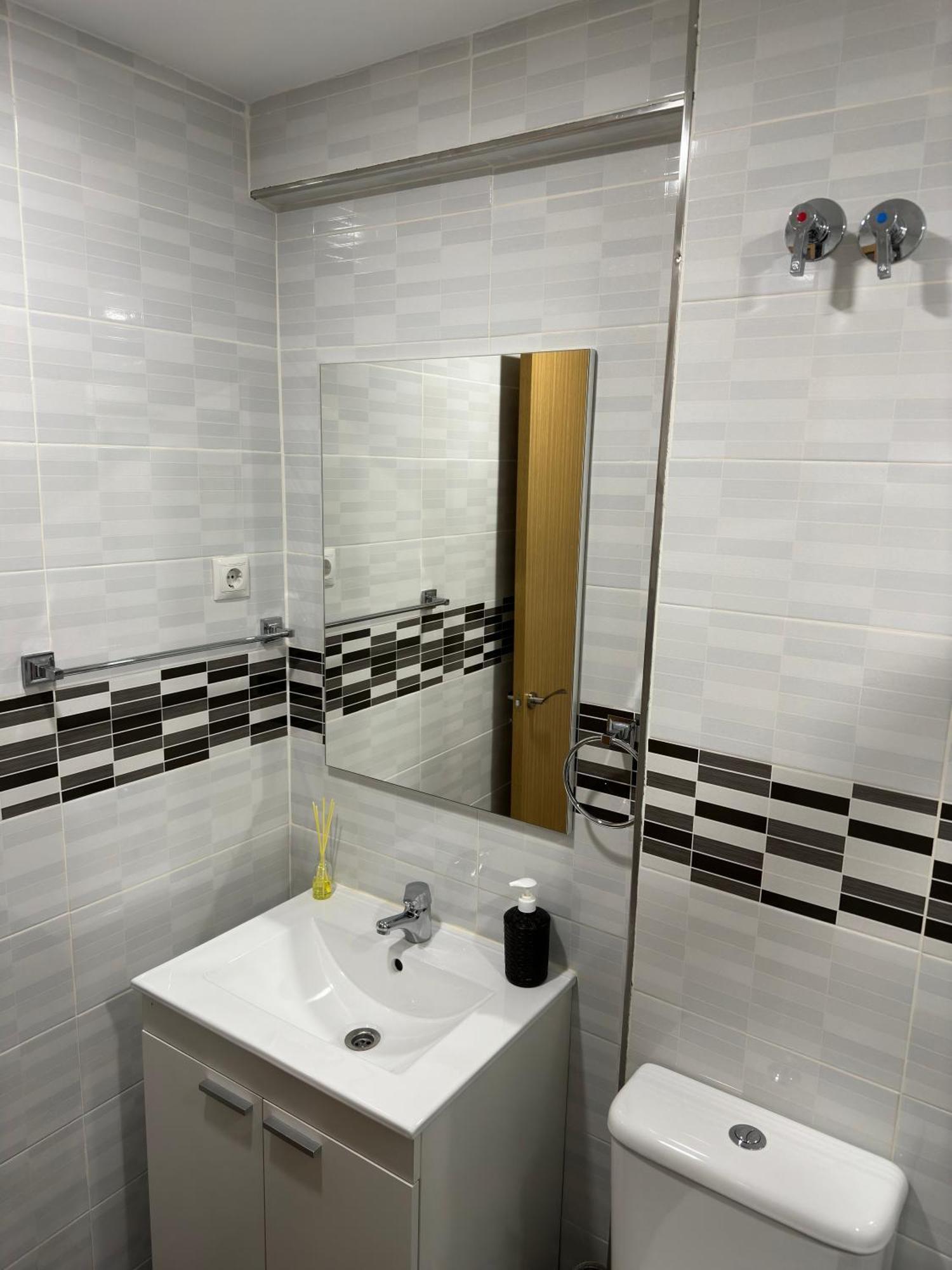 Manrique Rooms Malaga Ngoại thất bức ảnh