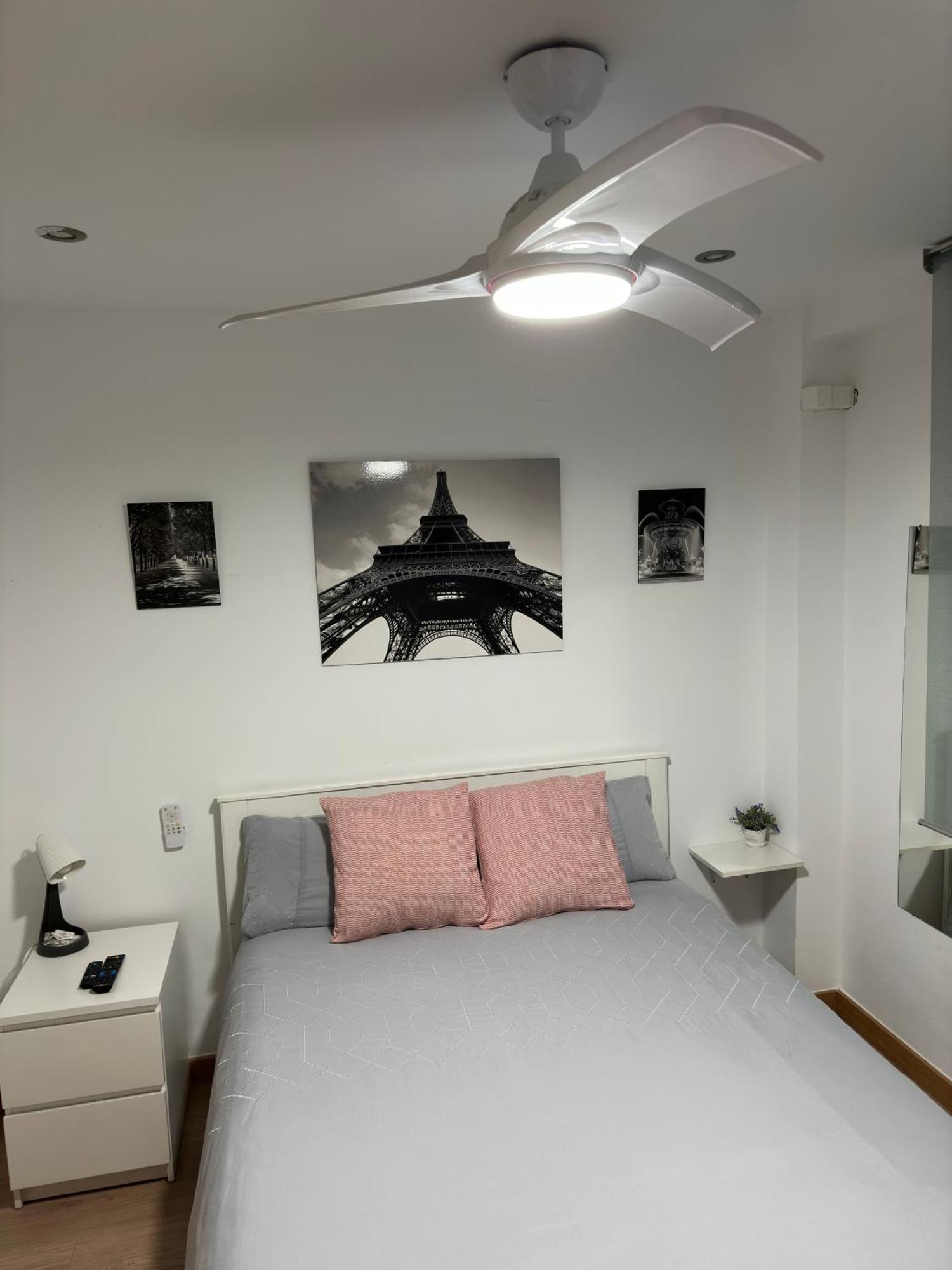 Manrique Rooms Malaga Ngoại thất bức ảnh